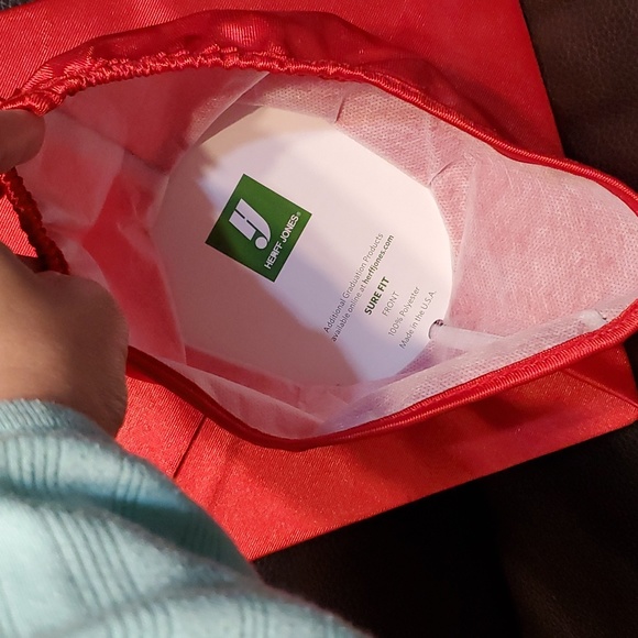 Red Graduation Cap Herff Jones SURE FIT - Picture 3 of 4